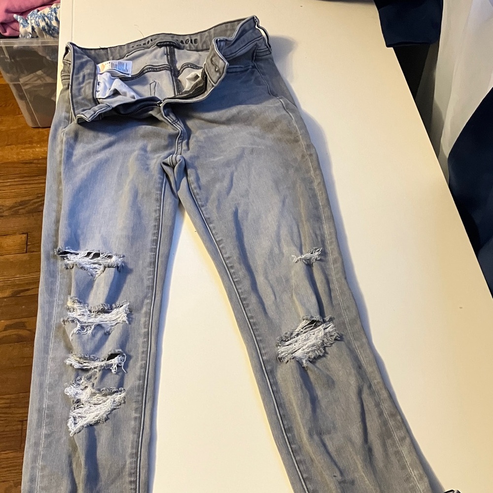American Eagle Outfitters Gray Distressed Straight Leg Jeans